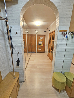 Продам трехкомнатную (3-комн.) квартиру, Свободы ул, 93, Москва г