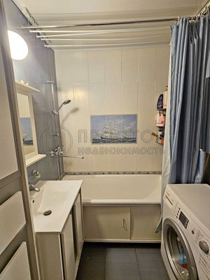 Продам трехкомнатную (3-комн.) квартиру, Свободы ул, 93, Москва г