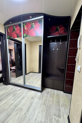 Продам двухкомнатную (2-комн.) квартиру, Мира ул, 32а, Силикатный п