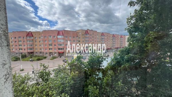 Продам двухкомнатную (2-комн.) квартиру, Гагарина ул, 16, Выборг г