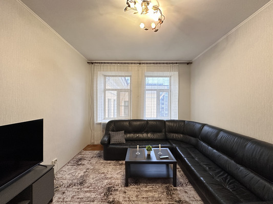 Продам многокомнатную квартиру, Красного Курсанта ул, 25, Санкт-Петербург г