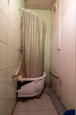Продам комнату в 20-комн. квартире, Огородный пер, 5, Санкт-Петербург г