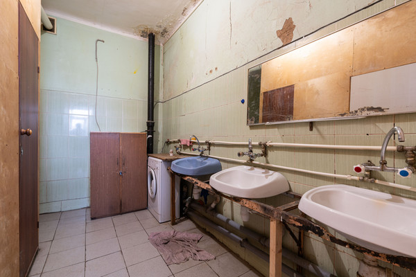 Продам комнату в 20-комн. квартире, Огородный пер, 5, Санкт-Петербург г