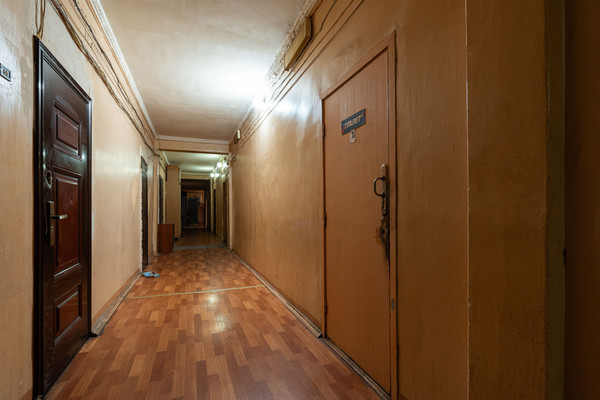 Продам комнату в 20-комн. квартире, Огородный пер, 5, Санкт-Петербург г
