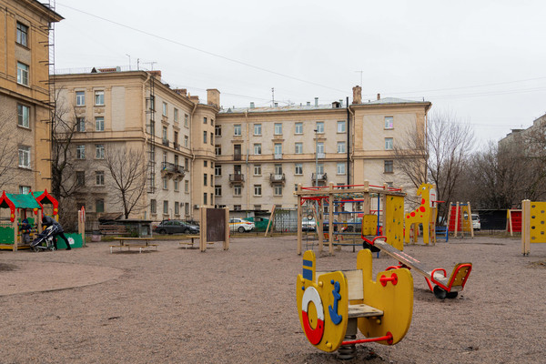 Продам комнату в 20-комн. квартире, Огородный пер, 5, Санкт-Петербург г