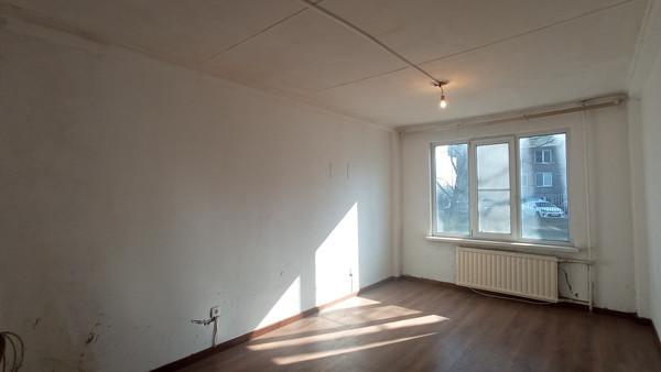 Продам комнату в 2-комн. квартире, Октябрьская наб, 90к8, Санкт-Петербург г