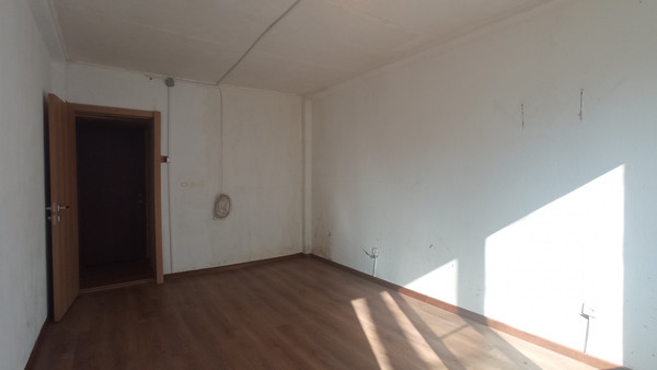 Продам комнату в 2-комн. квартире, Октябрьская наб, 90к8, Санкт-Петербург г