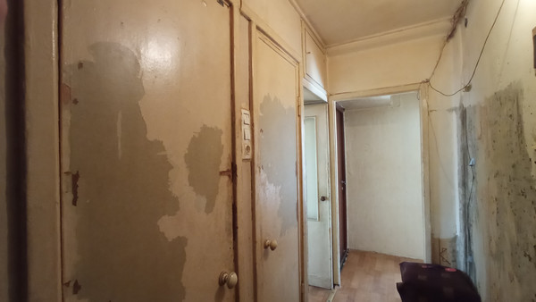 Продам комнату в 2-комн. квартире, Октябрьская наб, 90к8, Санкт-Петербург г