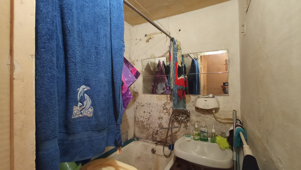 Продам комнату в 2-комн. квартире, Октябрьская наб, 90к8, Санкт-Петербург г