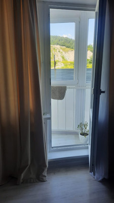 Продам двухкомнатную (2-комн.) квартиру, Кириченко ул, 90, Туапсе г