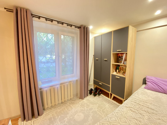 Продам двухкомнатную (2-комн.) квартиру, Бескудниковский б-р, 20к2, Москва г