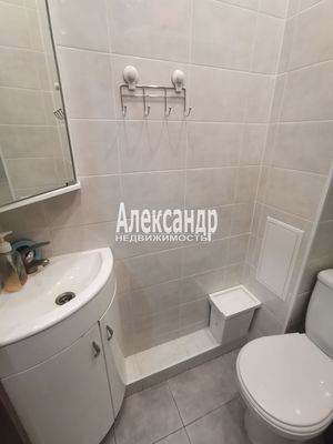 Продам однокомнатную (1-комн.) квартиру, Шувалова ул, 19к2, Мурино п