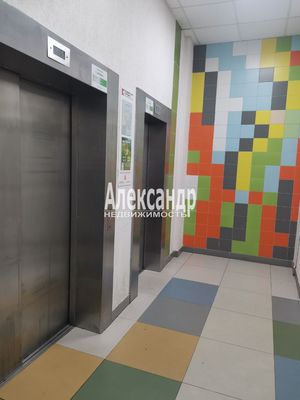 Продам однокомнатную (1-комн.) квартиру, Шувалова ул, 19к2, Мурино п