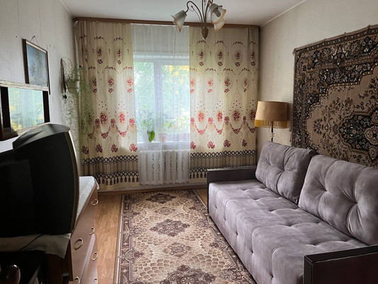 Продам трехкомнатную (3-комн.) квартиру, Маршала Жукова пр-кт, 13, Иркутск г