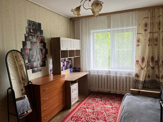Продам трехкомнатную (3-комн.) квартиру, Маршала Жукова пр-кт, 13, Иркутск г