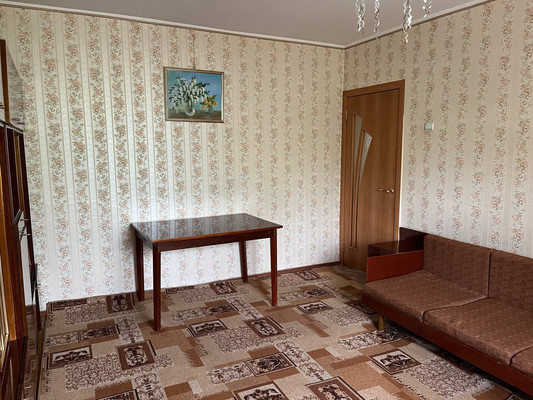 Продам трехкомнатную (3-комн.) квартиру, Маршала Жукова пр-кт, 13, Иркутск г