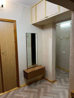 Продам трехкомнатную (3-комн.) квартиру, Маршала Жукова пр-кт, 13, Иркутск г