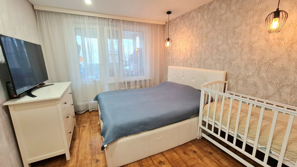 Продам двухкомнатную (2-комн.) квартиру, Энтузиастов ш, 100к4, Москва г