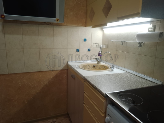 Продам двухкомнатную (2-комн.) квартиру, Академика Варги ул, 28, Москва г