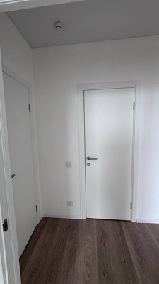 Продам трехкомнатную (3-комн.) квартиру, Новая ул, 14, Ям с