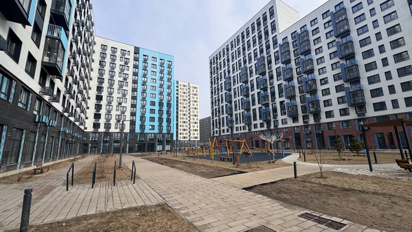 Продам трехкомнатную (3-комн.) квартиру, Новая ул, 14, Ям с