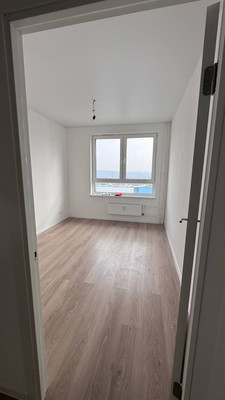 Продам трехкомнатную (3-комн.) квартиру, Новая ул, 14, Ям с