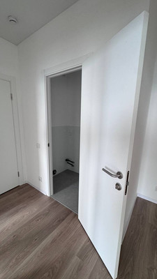 Продам трехкомнатную (3-комн.) квартиру, Новая ул, 14, Ям с
