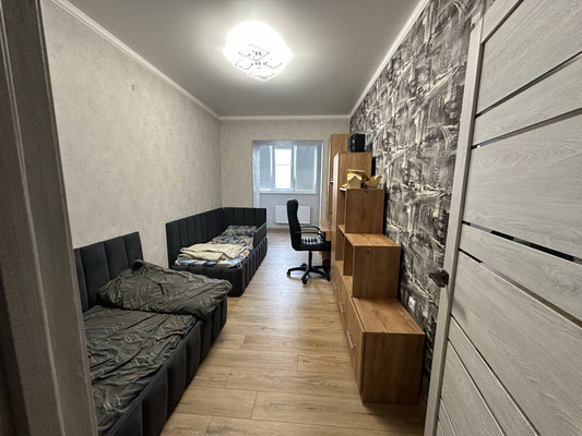 Сдам трехкомнатную (3-комн.) квартиру, Свободная ул, 16к3, Кропоткин г