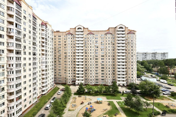 Продам трехкомнатную (3-комн.) квартиру, Мичурина ул, 27к2, Королев г