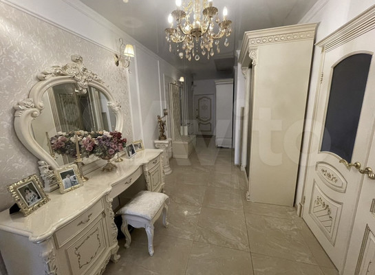Продам трехкомнатную (3-комн.) квартиру, Павшинский б-р, 36, Красногорск г