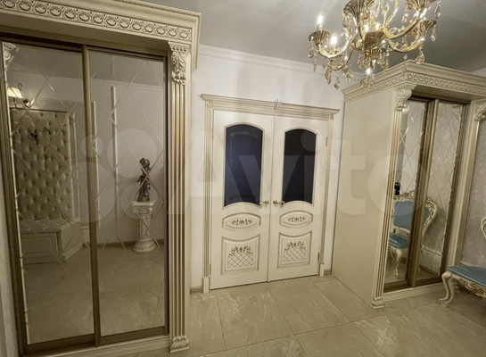 Продам трехкомнатную (3-комн.) квартиру, Павшинский б-р, 36, Красногорск г