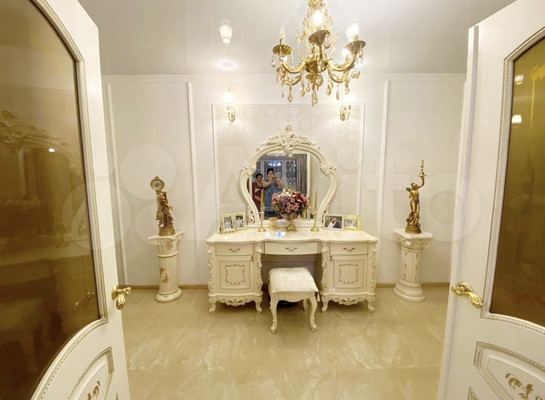Продам трехкомнатную (3-комн.) квартиру, Павшинский б-р, 36, Красногорск г