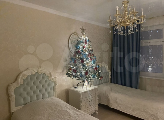 Продам трехкомнатную (3-комн.) квартиру, Павшинский б-р, 36, Красногорск г