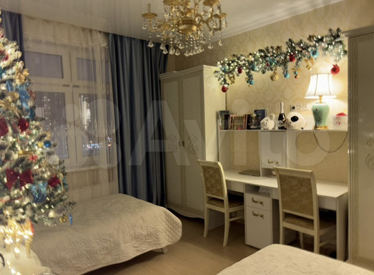 Продам трехкомнатную (3-комн.) квартиру, Павшинский б-р, 36, Красногорск г