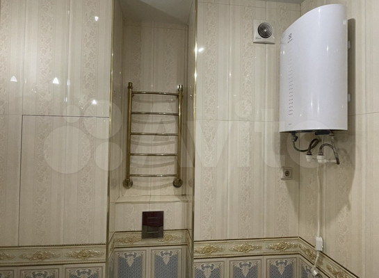Продам трехкомнатную (3-комн.) квартиру, Павшинский б-р, 36, Красногорск г