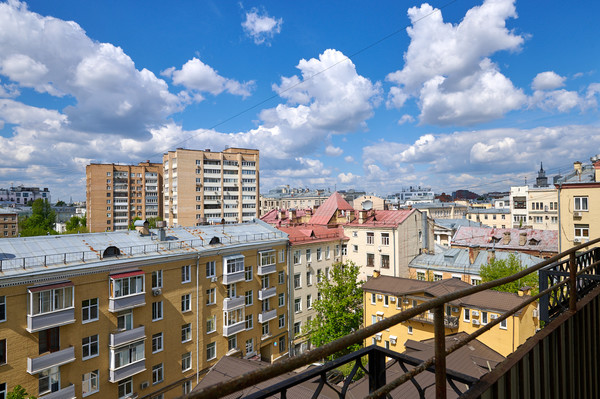 Продам трехкомнатную (3-комн.) квартиру, Земляной Вал ул, 18-22, Москва г