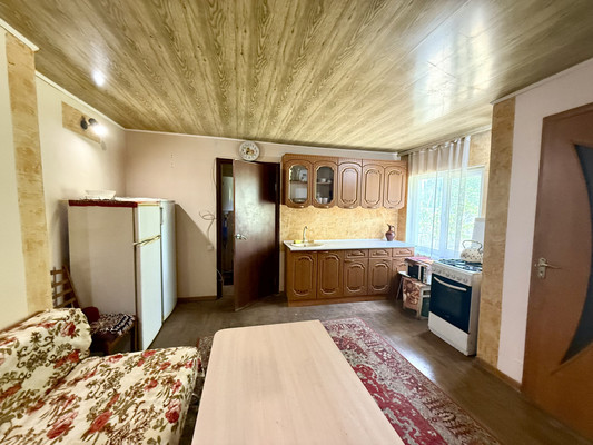 Продам двухкомнатную (2-комн.) квартиру, Тепличный пер, 1, Первомайское с