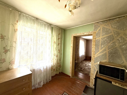 Продам двухкомнатную (2-комн.) квартиру, Тепличный пер, 1, Первомайское с