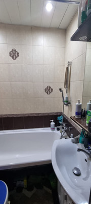 Продам трехкомнатную (3-комн.) квартиру, Литовский б-р, 1, Москва г