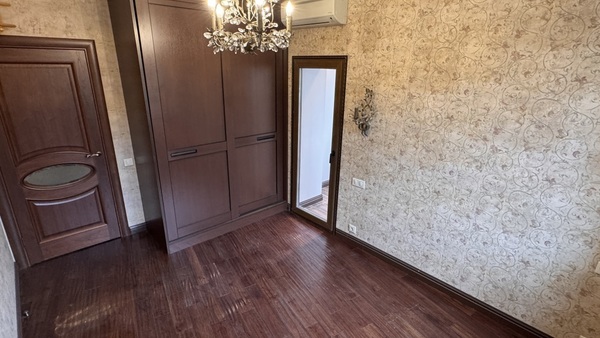 Продам двухкомнатную (2-комн.) квартиру, Жилгородок (Ольгино мкр.) ул, 4к1, Балашиха г
