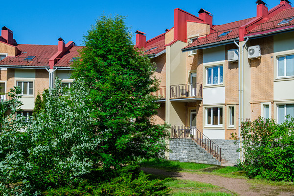 Продам многокомнатную квартиру, Береговая (Шувалово тер.) ул, 18к1, Санкт-Петербург г