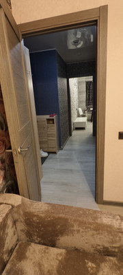 Продам однокомнатную (1-комн.) квартиру, Новгородский пр-кт, 10А, Шушары п