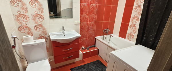 Продам однокомнатную (1-комн.) квартиру, Новгородский пр-кт, 10А, Шушары п