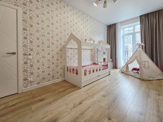 Продам двухкомнатную (2-комн.) квартиру, Парк Апрель ул, 33, Апрелевка г