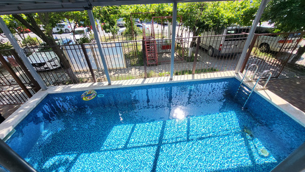 Продам гостиницу 1 700 м2, Южный пр-кт, Витязево с