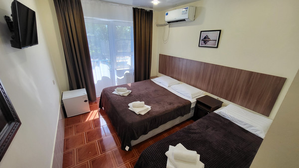 Продам гостиницу 1 700 м2, Южный пр-кт, Витязево с