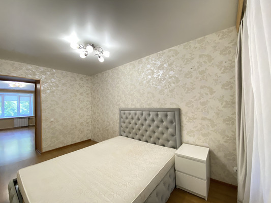 Продам трехкомнатную (3-комн.) квартиру, Подольская ул, 4а, Северово д