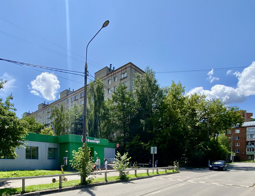 Продам трехкомнатную (3-комн.) квартиру, Подольская ул, 4а, Северово д