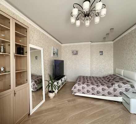 Продам однокомнатную (1-комн.) квартиру, Чистопольская ул, 71а, Казань г