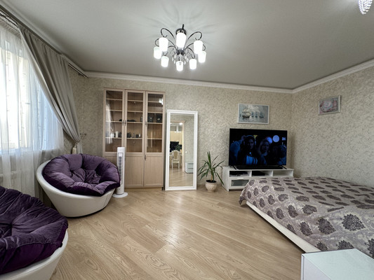 Продам однокомнатную (1-комн.) квартиру, Чистопольская ул, 71а, Казань г
